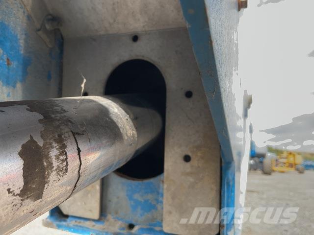 Genie S85 XC Telescopic boom lifts