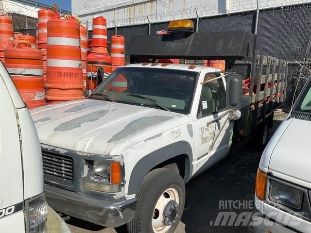 GMC 3500 Flatbed/Dropside trucks
