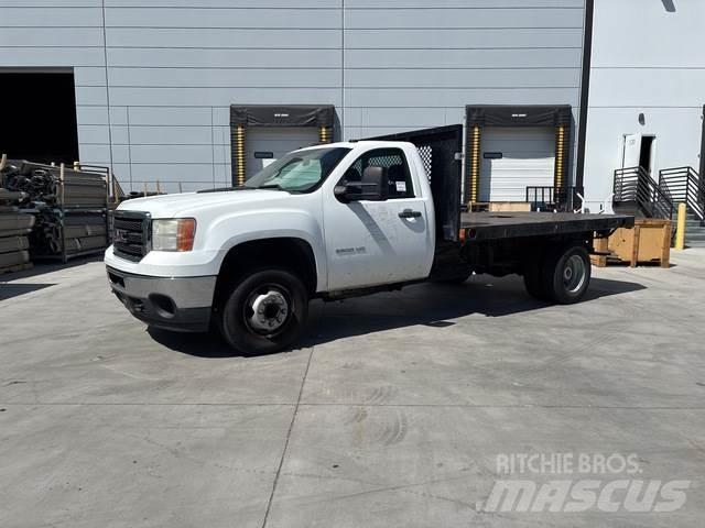 GMC 3500 Flatbed/Dropside trucks