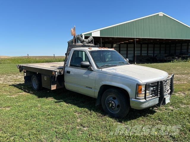 GMC 3500 Flatbed/Dropside trucks