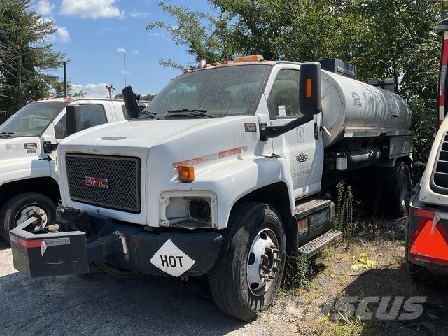 GMC 7500 Concrete trucks