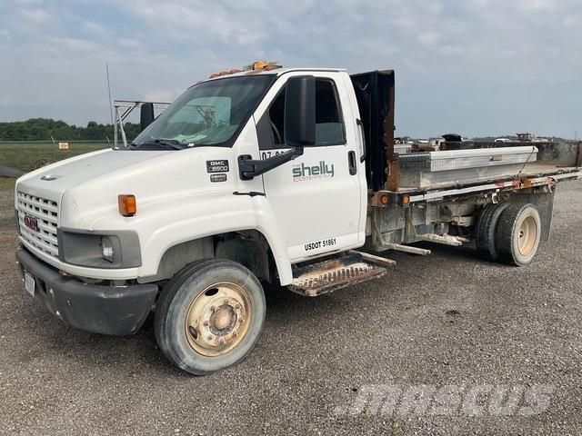 GMC C5500 Flatbed/Dropside trucks