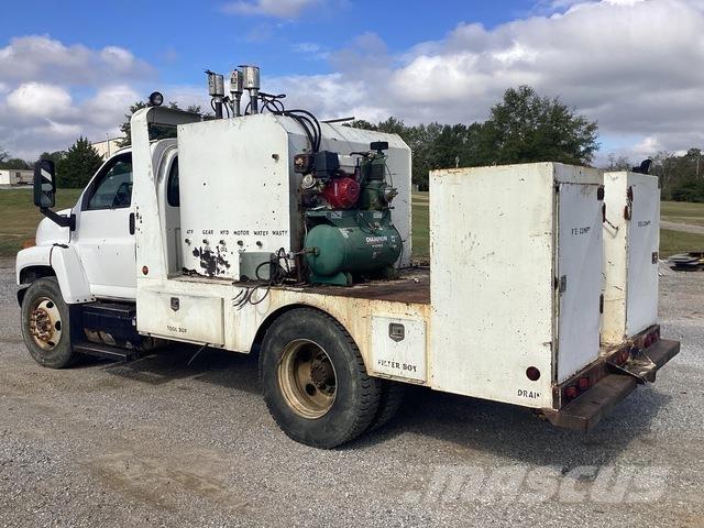 GMC C6500 Tanker trucks