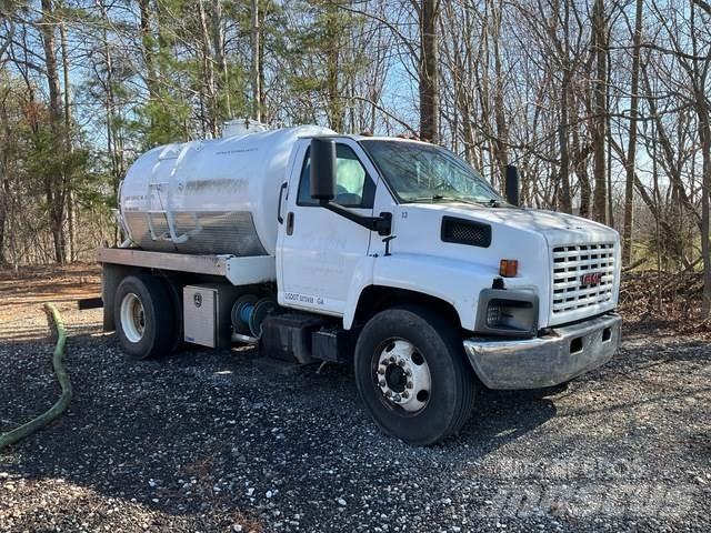 GMC C6500 Sewage disposal Trucks