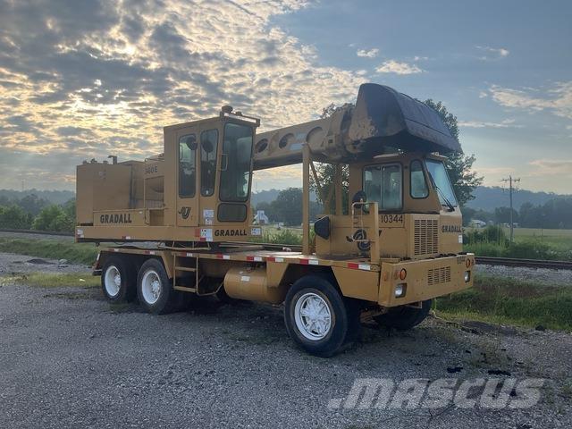 Gradall G660E Wheeled excavators