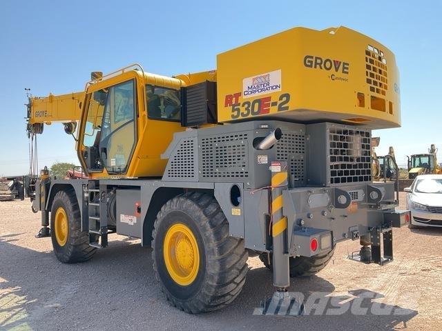 Grove RT530E-2 Rough terrain cranes