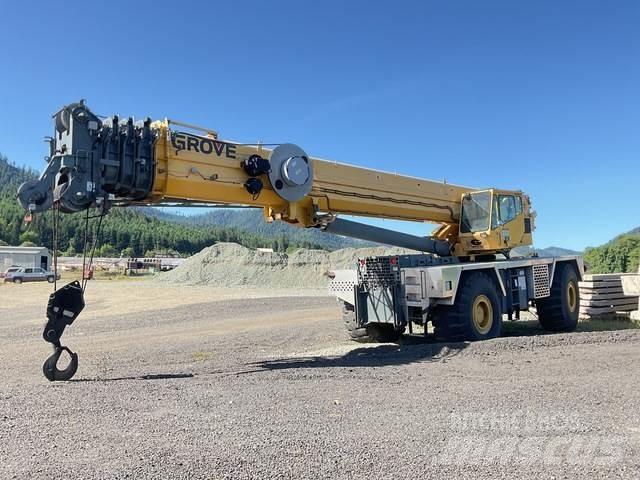 Grove RT9130E Rough terrain cranes