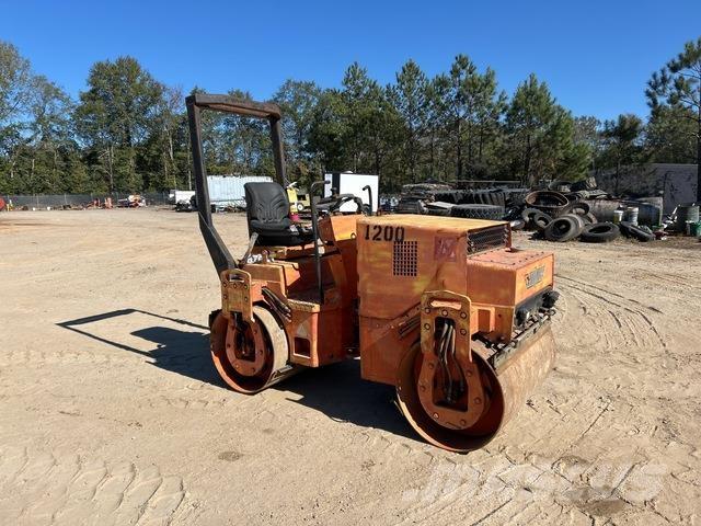 Hamm HD12 Twin drum rollers