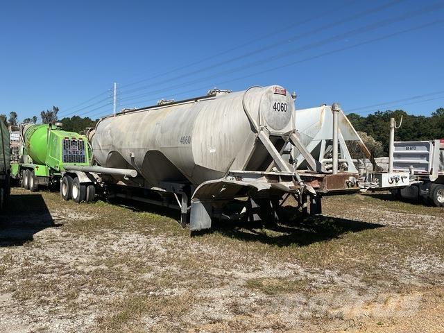 Heil  Tanker trailers