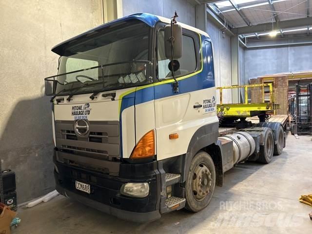Hino 1ELPG-WPN Truck Tractor Units