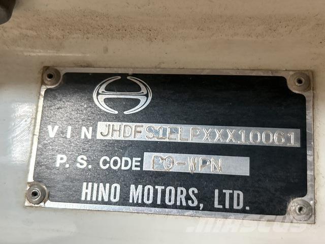 Hino 1ELPG-WPN Truck Tractor Units