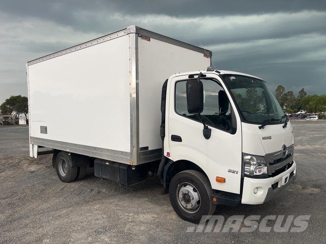 Hino 921 Van Body Trucks