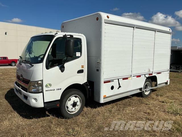 Hino XJC710 Beverage delivery trucks