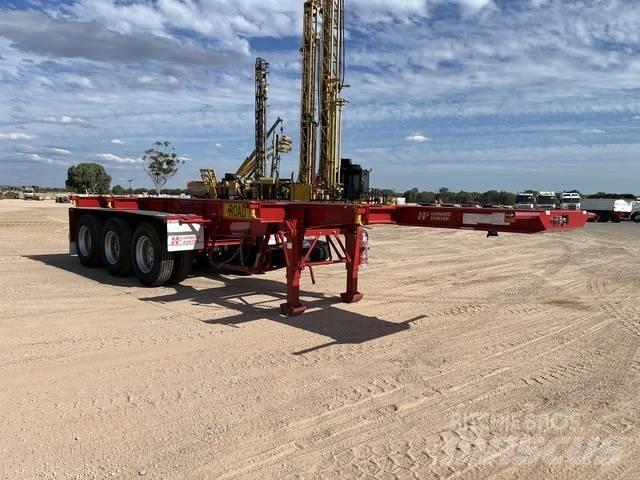 Howard Porter Containerframe/Skiploader trailers