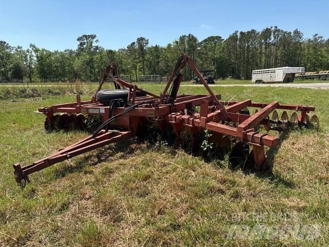  Hutch Master Other tillage machines and accessories