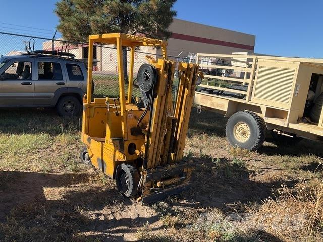 Hyster E25XL Electric forklift trucks