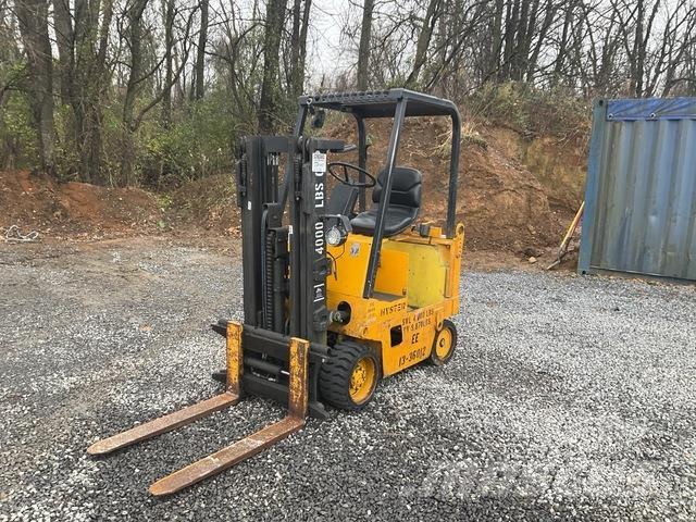 Hyster E40XL Electric forklift trucks