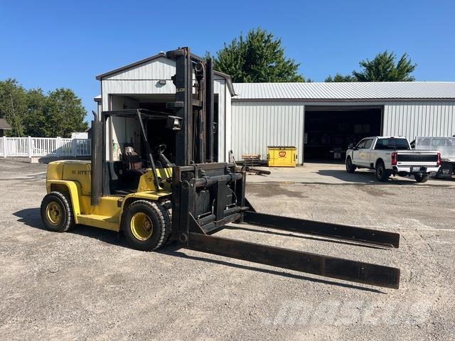 Hyster H155XL Rough terrain truck