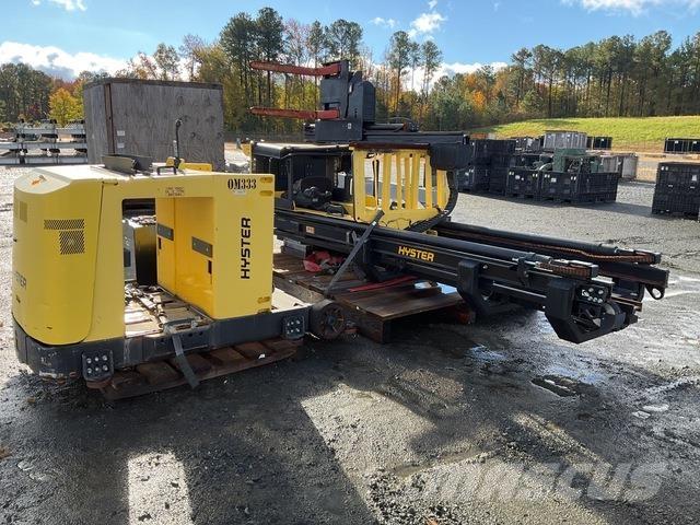 Hyster V30ZMU Medium lift order picker