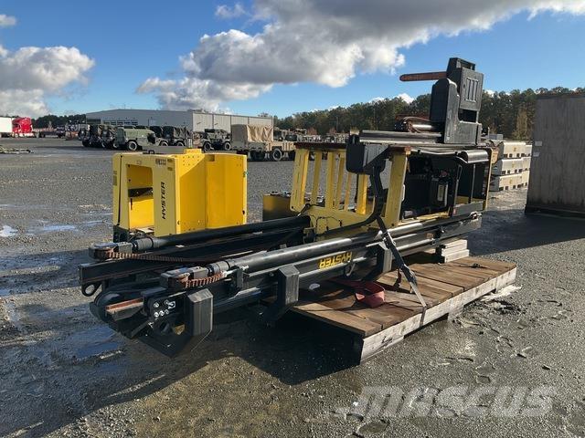Hyster V30ZMU Medium lift order picker