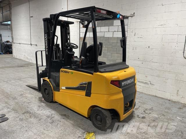 Hyundai 30BH-9 Electric forklift trucks