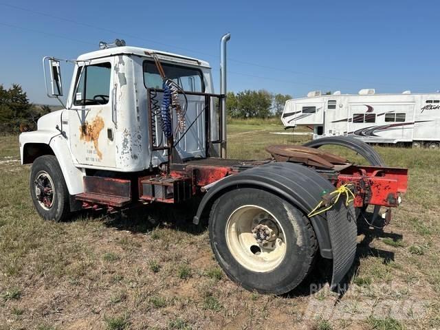International  Truck Tractor Units