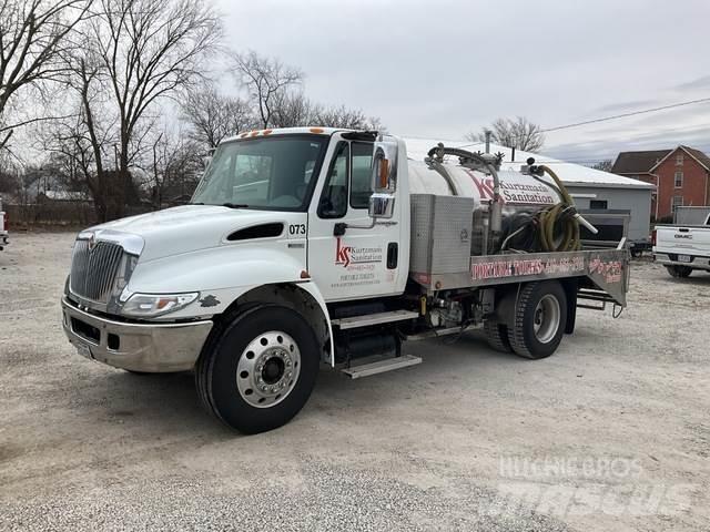 International  Sewage disposal Trucks