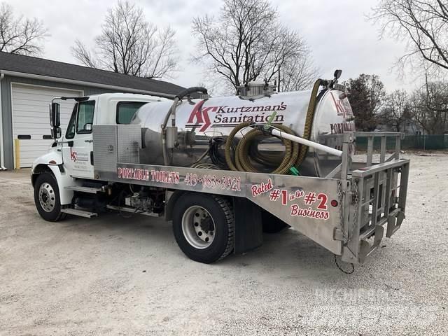 International  Sewage disposal Trucks