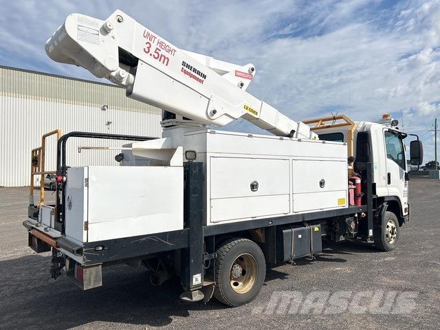 Isuzu FRR600 Truck mounted aerial platforms