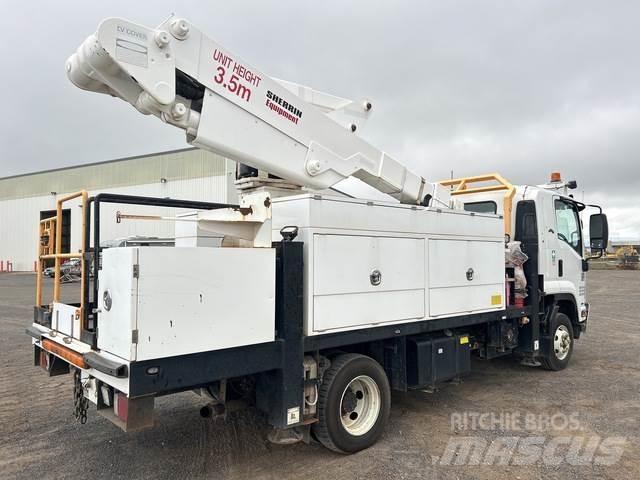 Isuzu FRR600 Truck mounted aerial platforms
