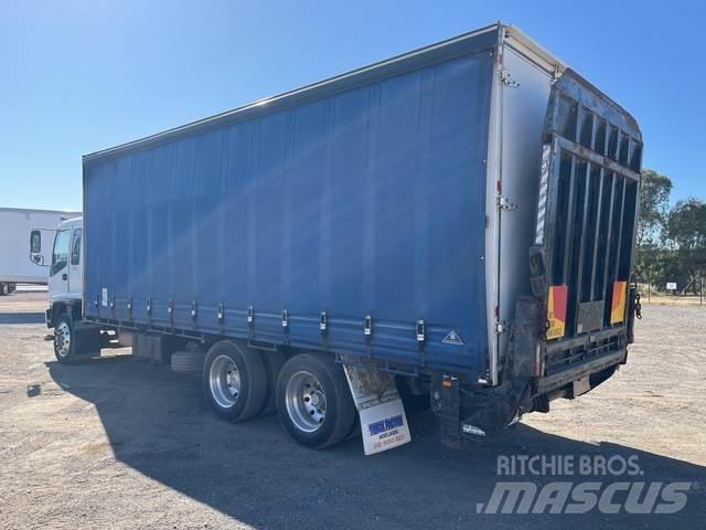 Isuzu FVR 950 Tautliner/curtainside trucks