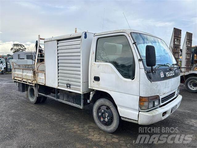 Isuzu NPR 350 Flatbed/Dropside trucks