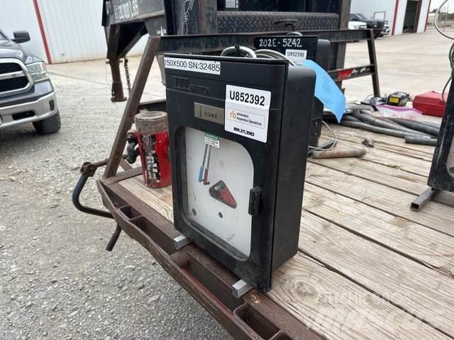  ITT Barton Pipeline equipment