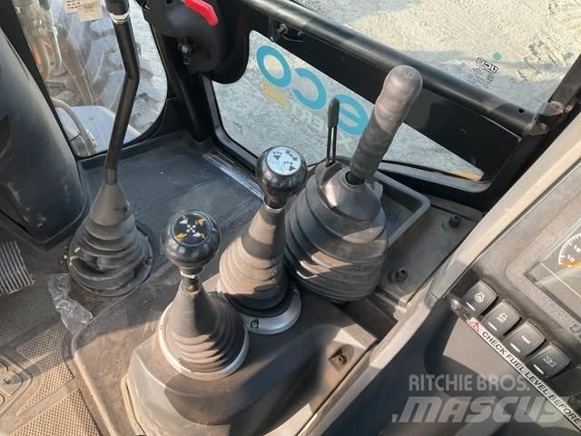 JCB 3DX TLB's