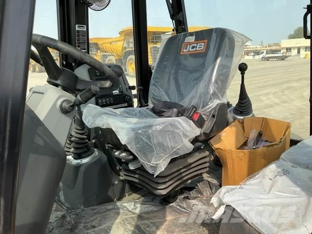 JCB 3DX TLB's