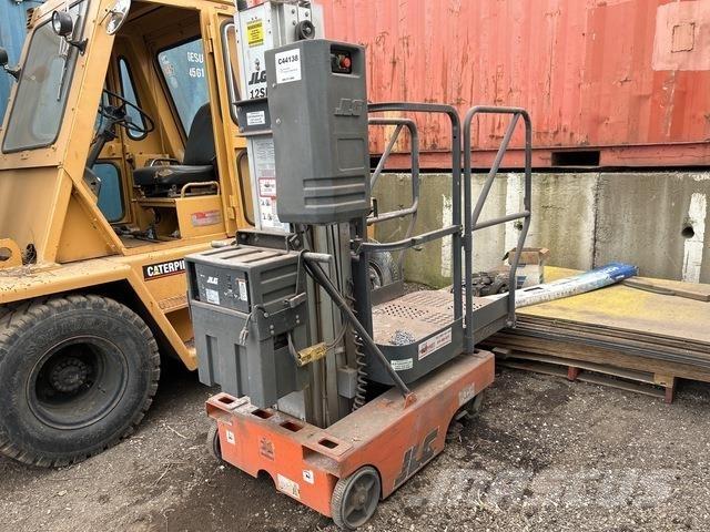 JLG 12SP Vertical mast lifts