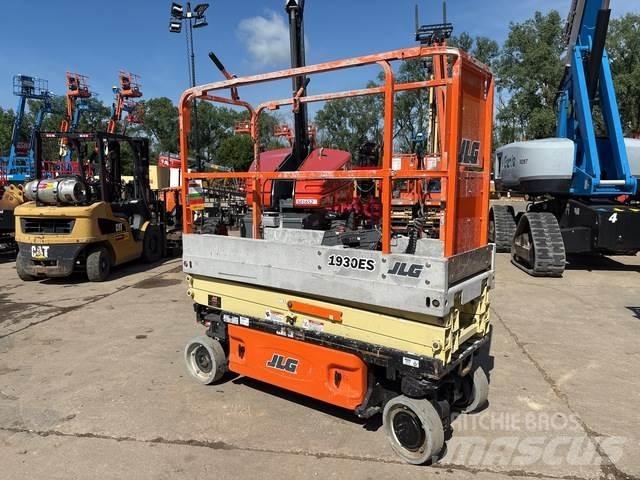 JLG 1930ES Scissor lifts
