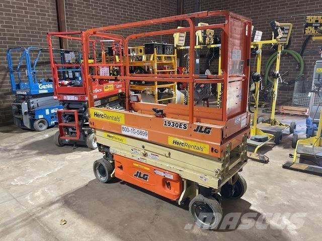 JLG 1930ES Scissor lifts
