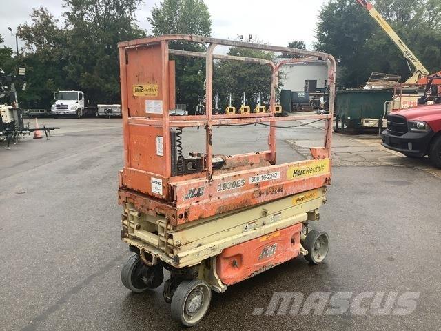 JLG 1930ES Scissor lifts