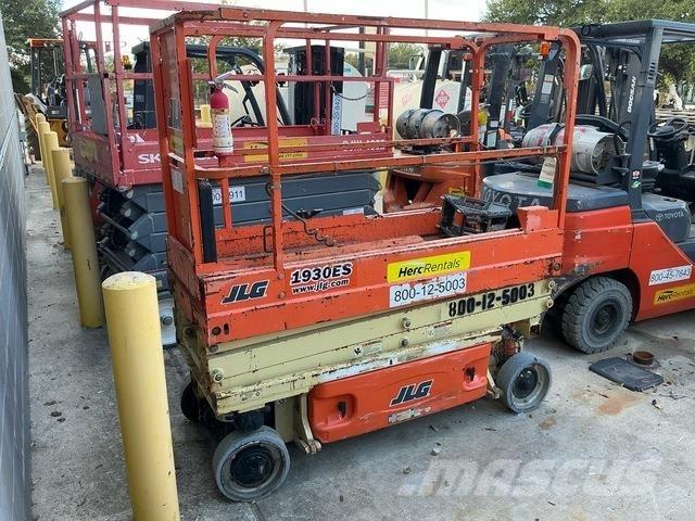 JLG 1930ES Scissor lifts