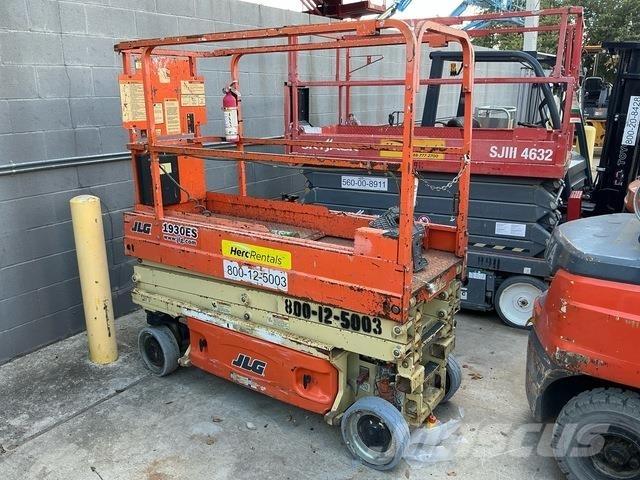 JLG 1930ES Scissor lifts