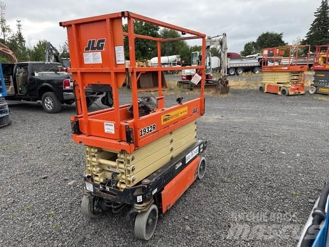 JLG 1932R Scissor lifts