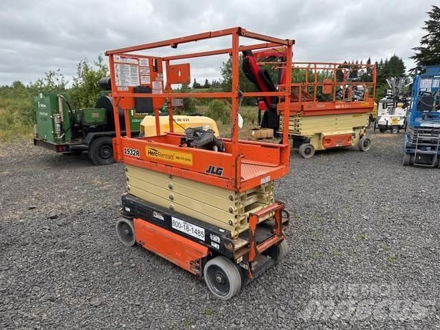 JLG 1932R Scissor lifts