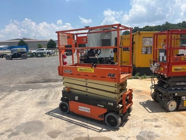 JLG 1932R Scissor lifts
