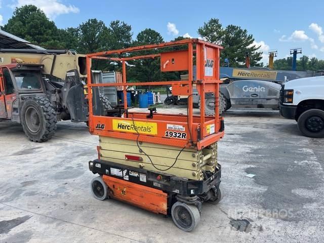 JLG 1932R Scissor lifts
