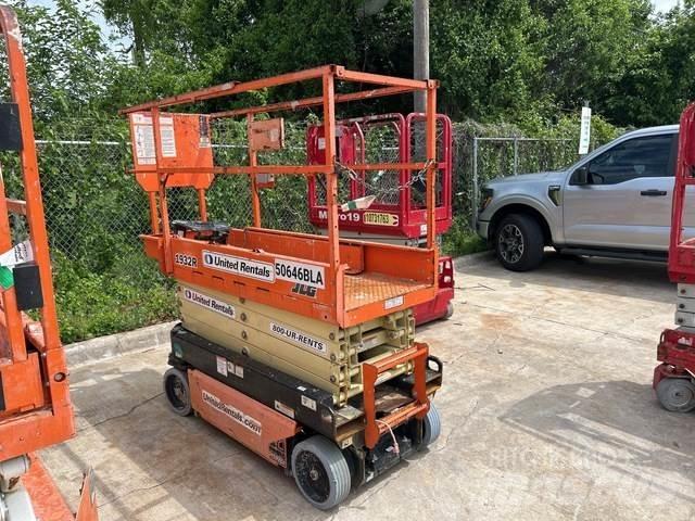 JLG 1932R Scissor lifts
