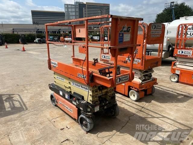 JLG 1932R Scissor lifts