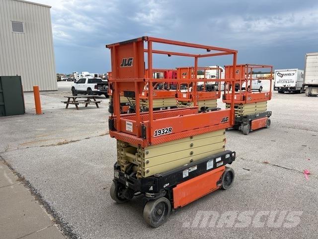 JLG 1932R Scissor lifts
