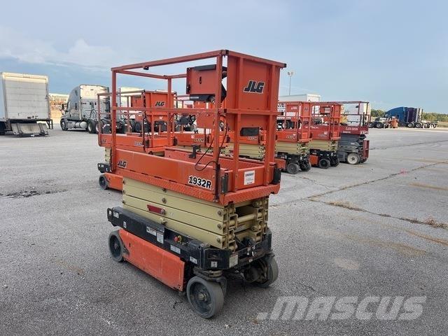 JLG 1932R Scissor lifts