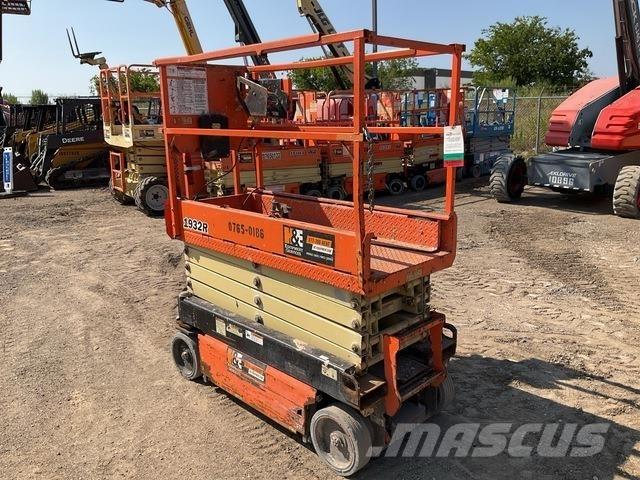 JLG 1932R Scissor lifts